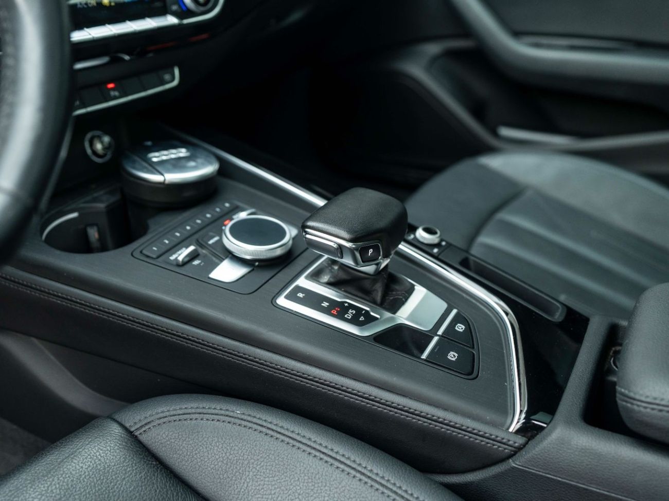 أودي A5 40 TFSI S Line 2.0L (190 HP)