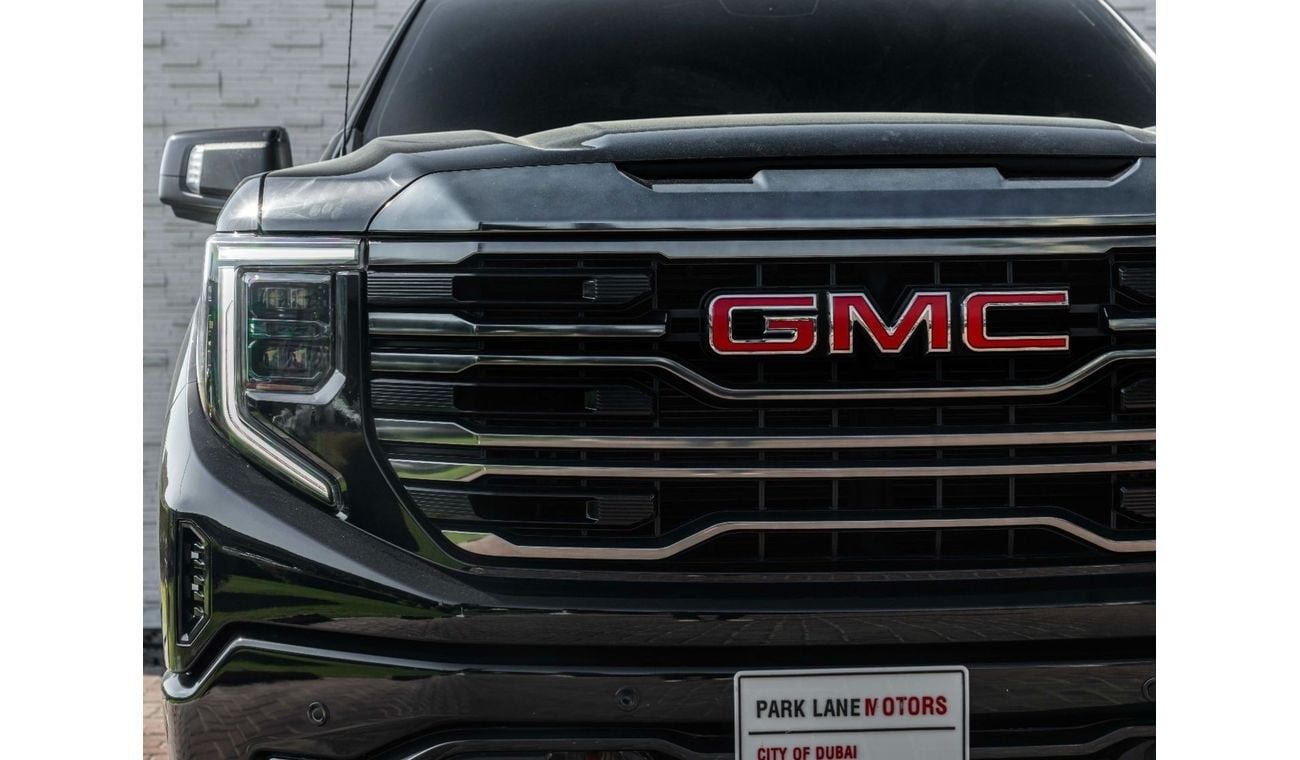 GMC Sierra AED 2,831 PM • SIERRA 1500 AT4 • ONLY 22,000 KM • 5.3L V8 ENGINE • OFFICIAL GMC WARRANTY • FULLY LOA