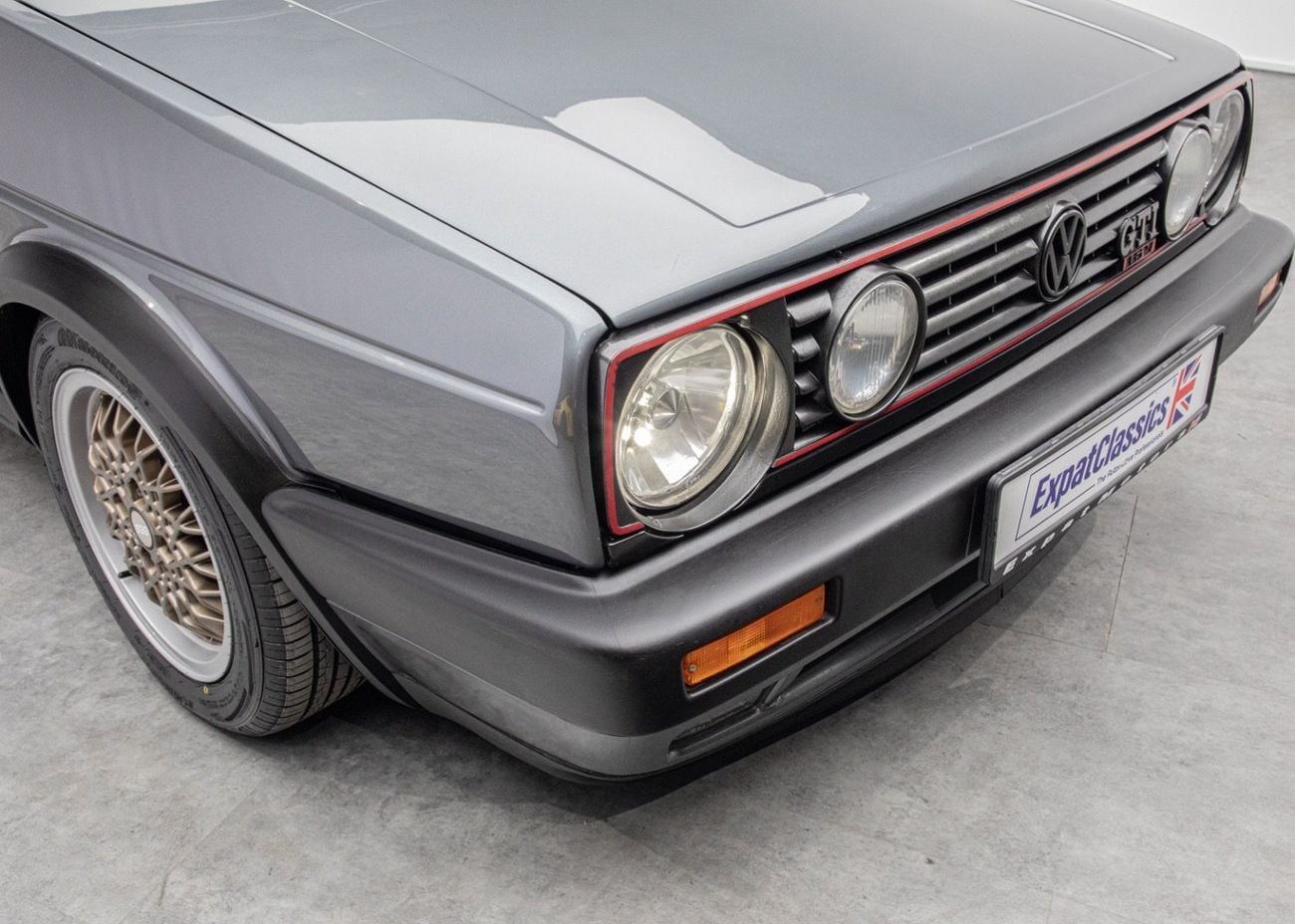 فولكس واجن جولف GTi 16V