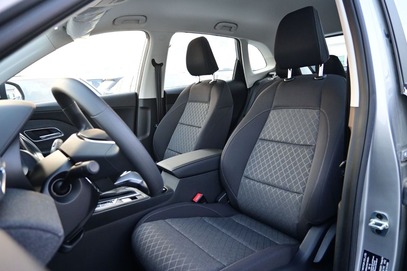 أم جي ZS MG ZS 1.5L Petrol FWD, Model 2025, Color Silver