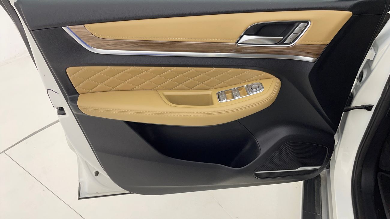 MG RX8 LUXURY 2 | Zero Down Payment | Home Test Drive