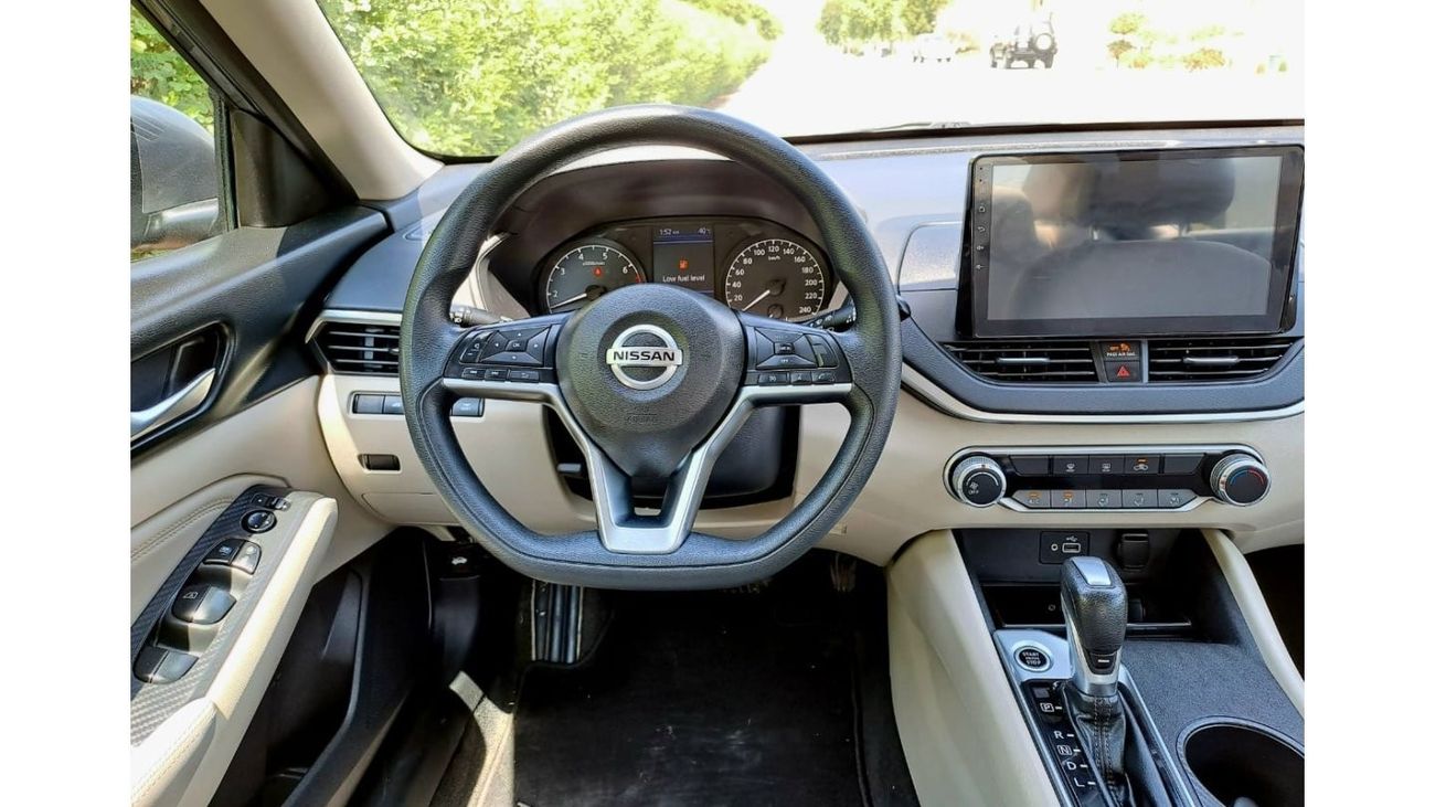 نيسان ألتيما SV SV