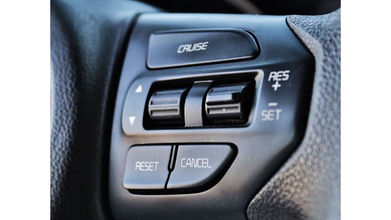 كيا كارنيفال L 2020 خليجي بحالة ممتازة بدون حوادث