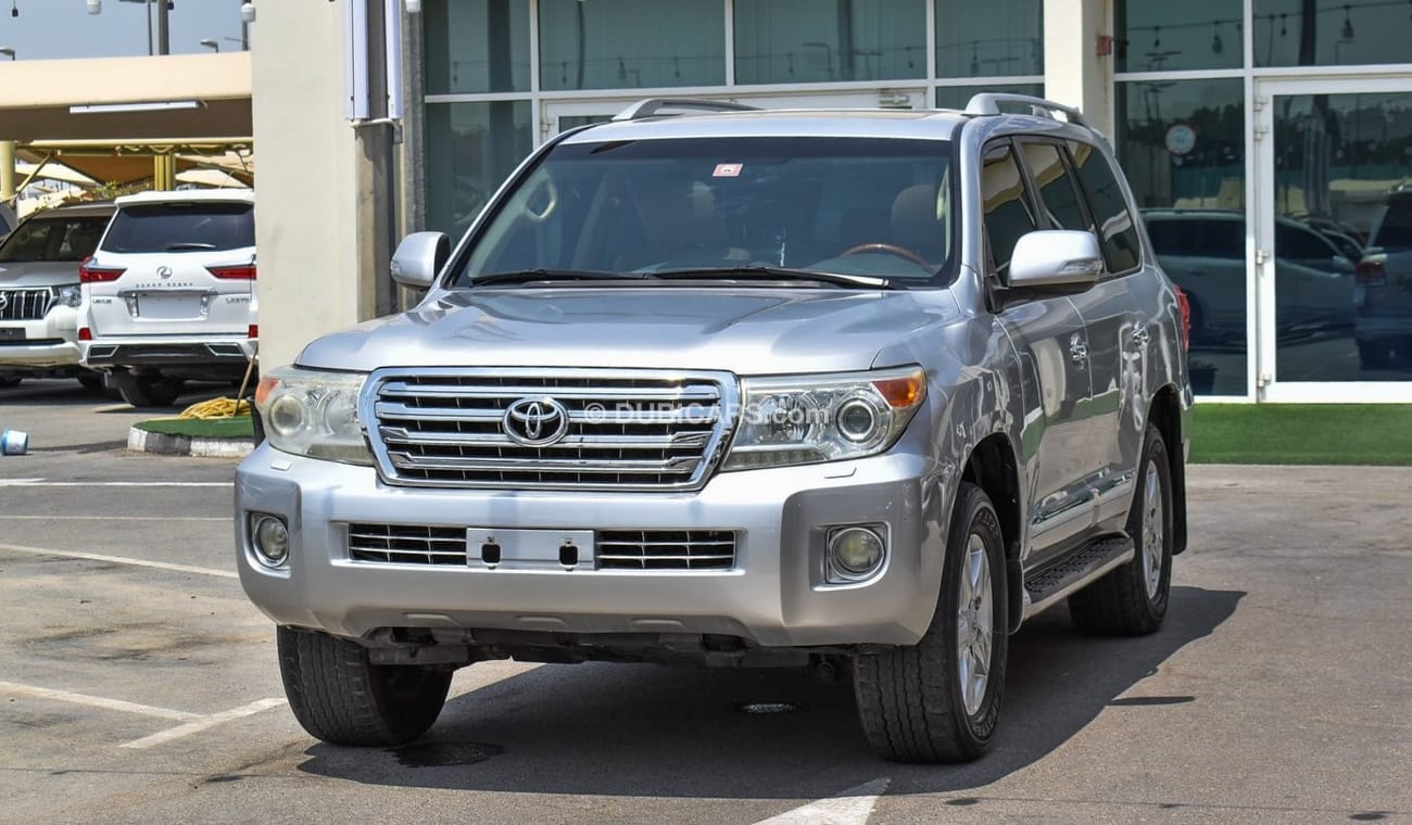 Toyota Land Cruiser GXR V6