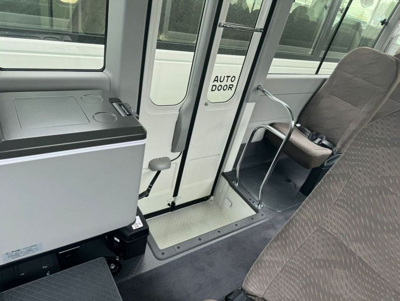 Toyota Coaster 2.7L (23-Seater)