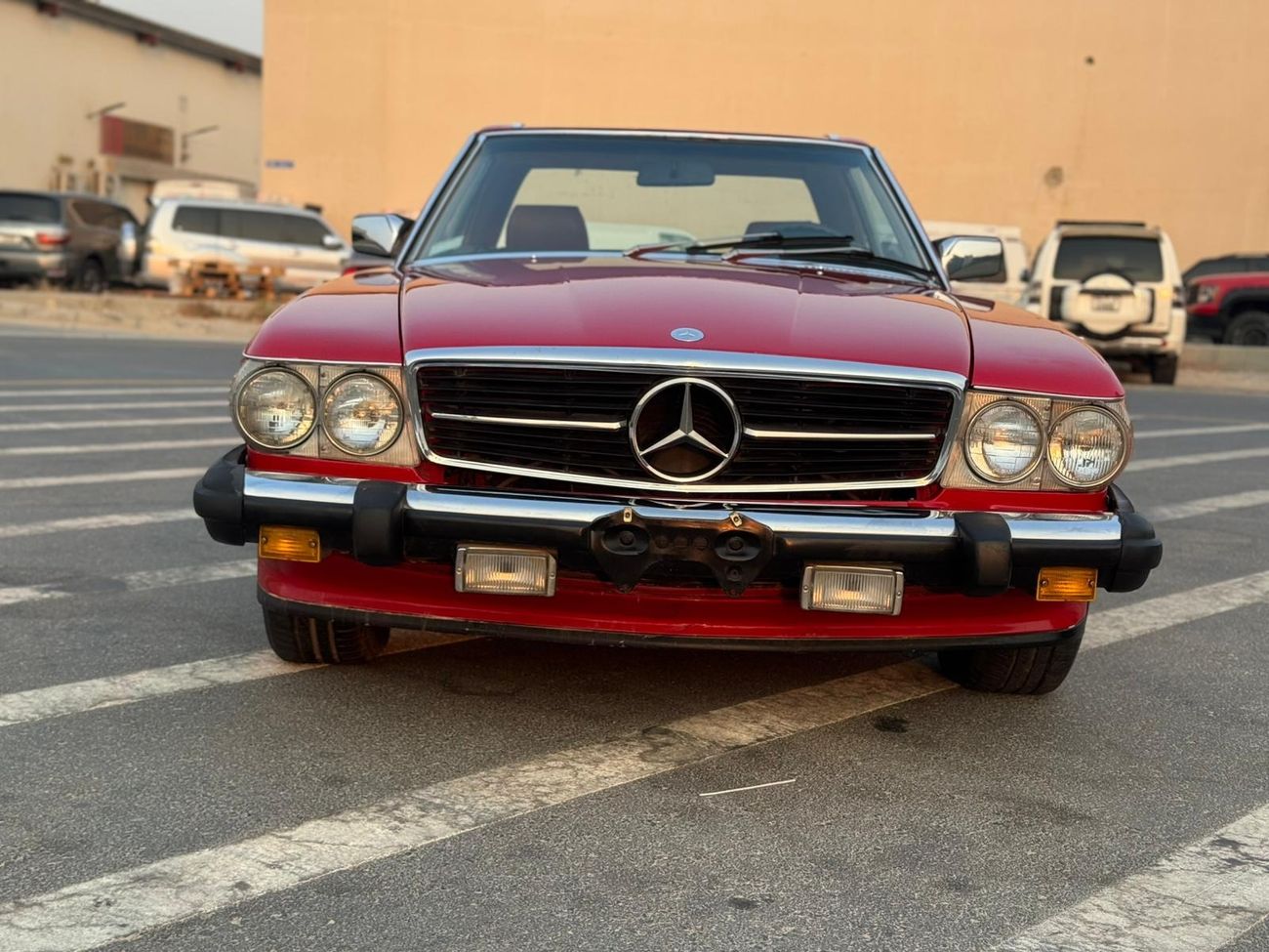Mercedes-Benz 560 SL