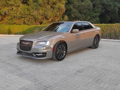 Chrysler 300s Chrysler 300s 2017 usa full opstions