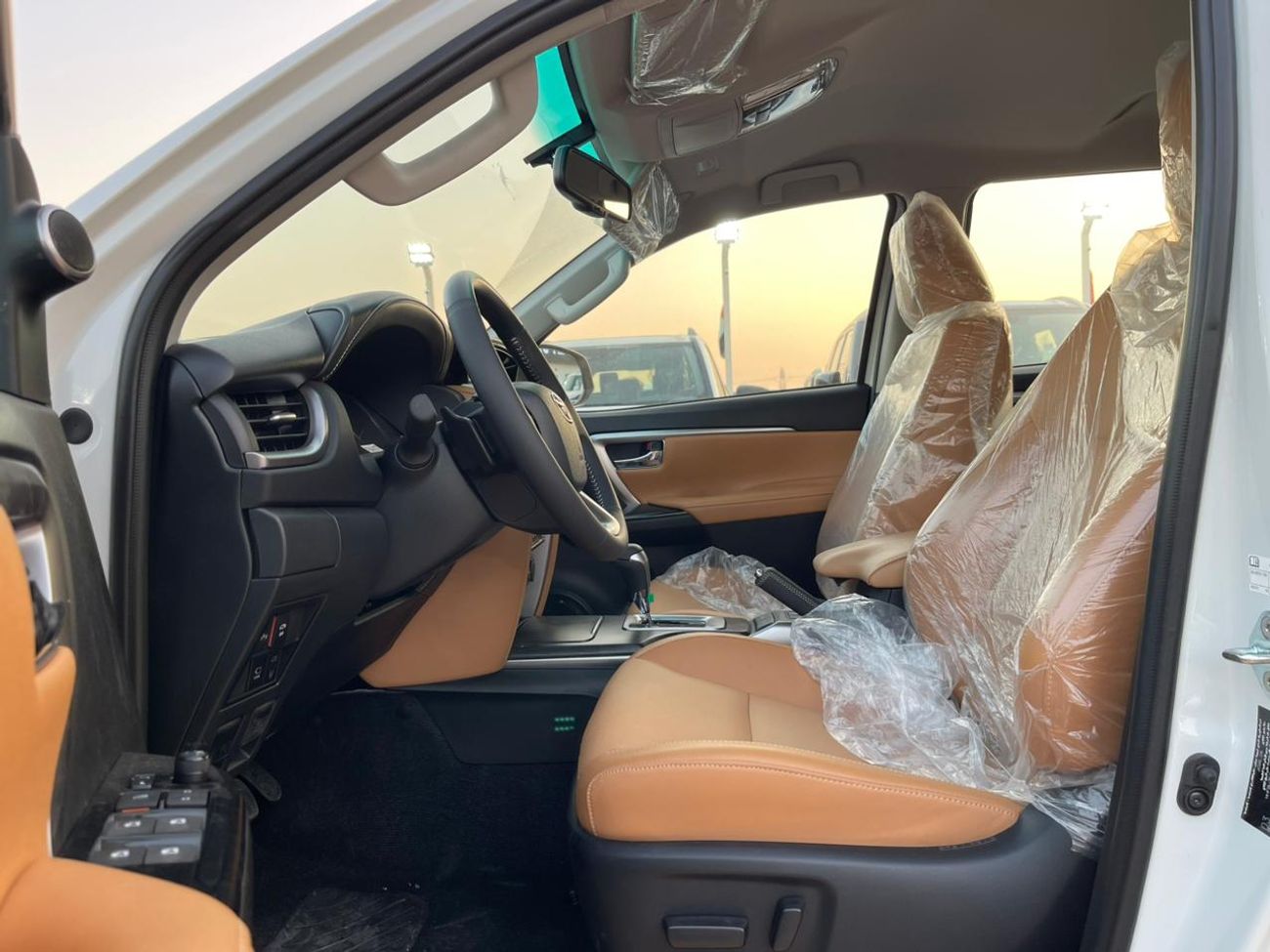 Toyota Fortuner Toyota Fortuner SR5 Plus 4.0L V6 PETROL 2025 GCC