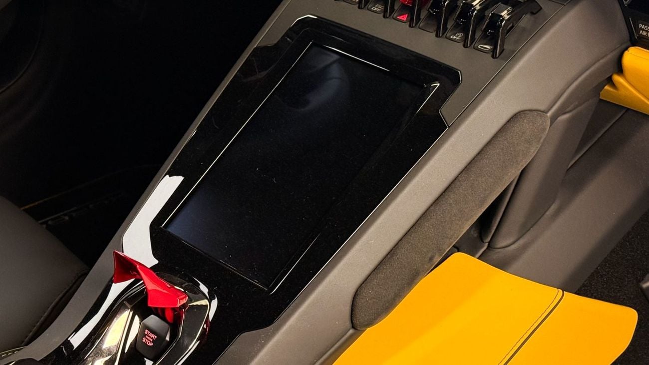 Lamborghini Huracan Evo Spyder Lamborghini Huracán EVO Spyder – V10 - 2023