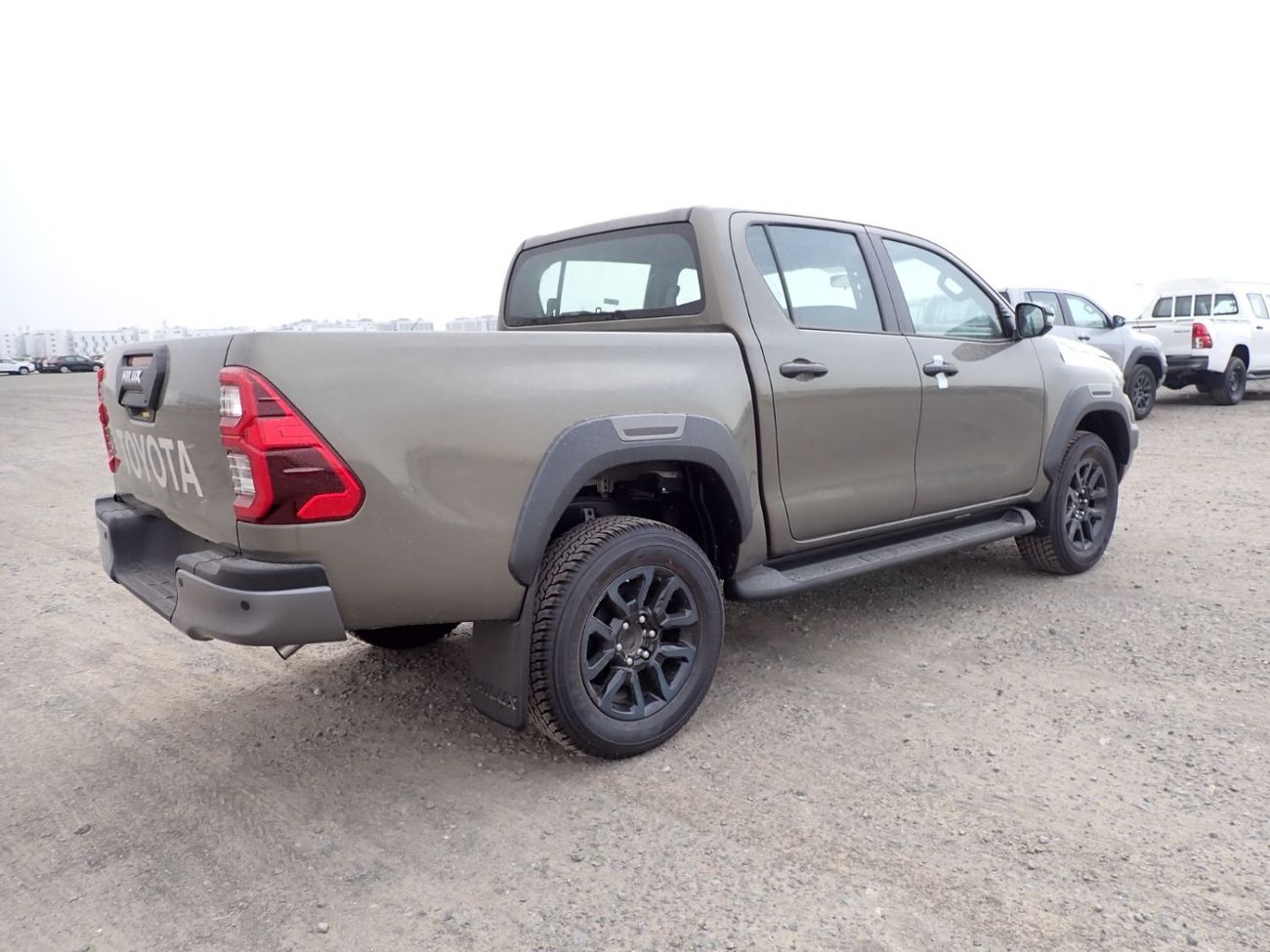تويوتا هيلوكس 2025 Toyota Hilux Adventure Double Cab Pickup 2.8L 4-Cyl Turbo Diesel A/T 4x4 Only for Africa