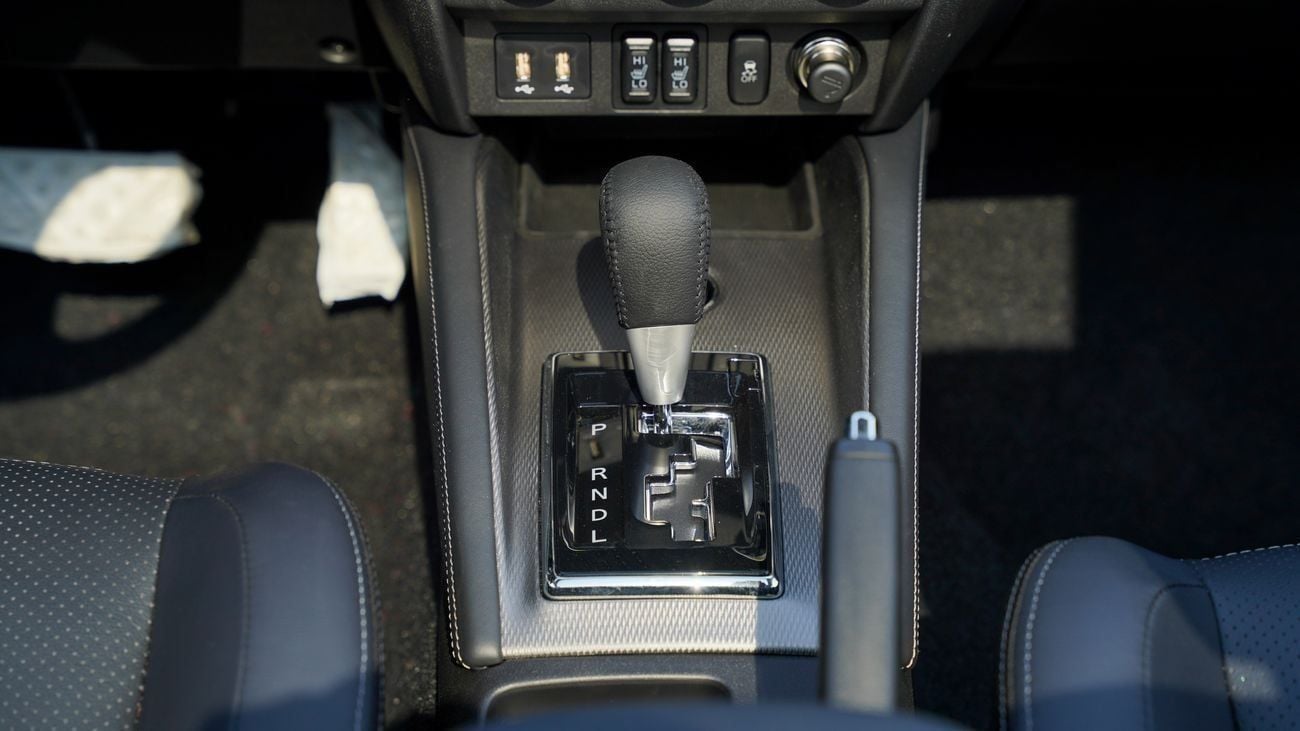 ميتسوبيشي ASX Brand New Mitsubishi ASX HighLine 2026 Export 2.0L 4WD Petrol|White/Black|ASX-LUX-HL-26|