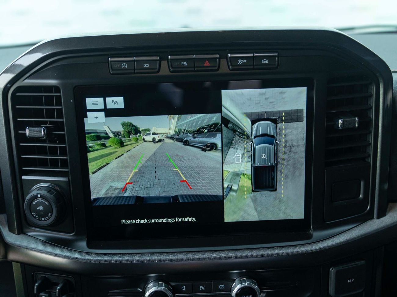 Ford F 150 Tremor AED 3,774 PM • F-150 TREMOR CREW LUXURY • ONLY 7,600 KMS • FORD WARRANTY AND SERVICE PLAN UNTIL 2028