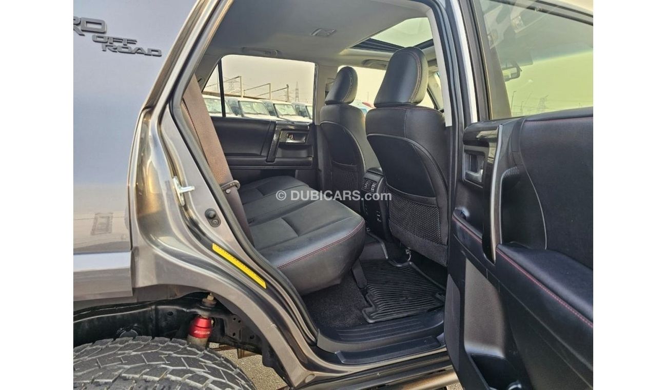 Toyota 4Runner *Offer*2018 Toyota 4Runner Off Road TRD Full Option 4.0L V6 /