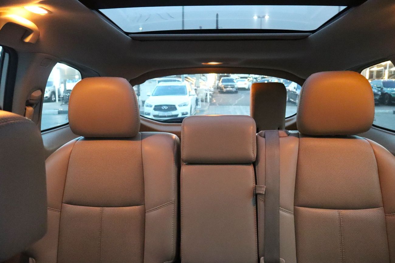 Nissan Pathfinder SL 3.5L (260 HP) 4WD