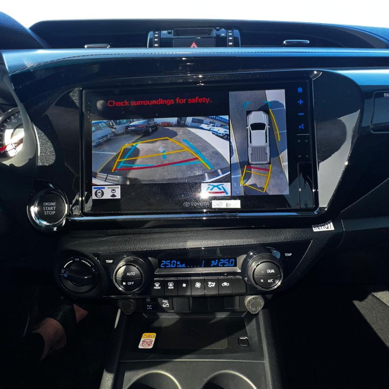 تويوتا هيلوكس GR Sport 2.8L