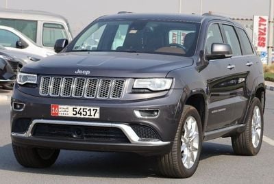 Jeep Grand Wagoneer Low mileage, GCC Specs, very clean condition