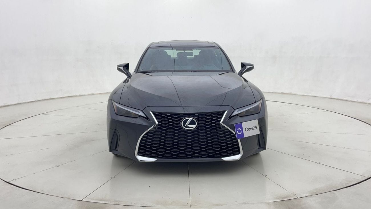 Lexus IS300 Premier 2.0L 2L 2024 | 0 DP | 2100/Month | 30 Day Return | Service History