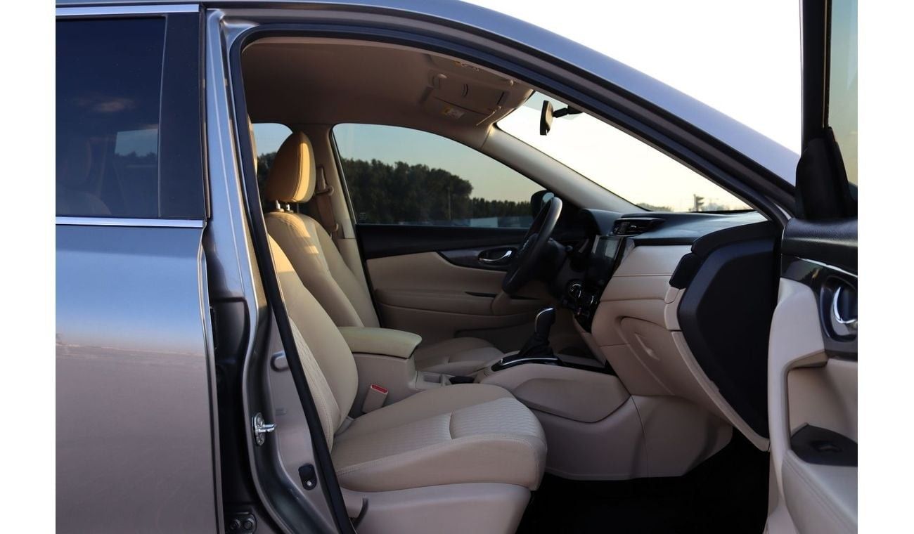 نيسان إكس تريل S 2.5L (169 HP) FWD (5 Seater)