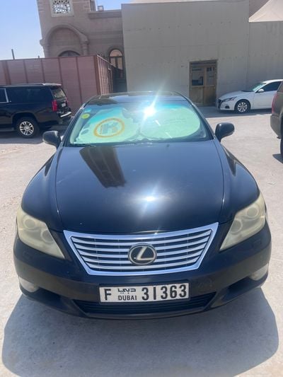 Lexus LS460 LWB 5ST