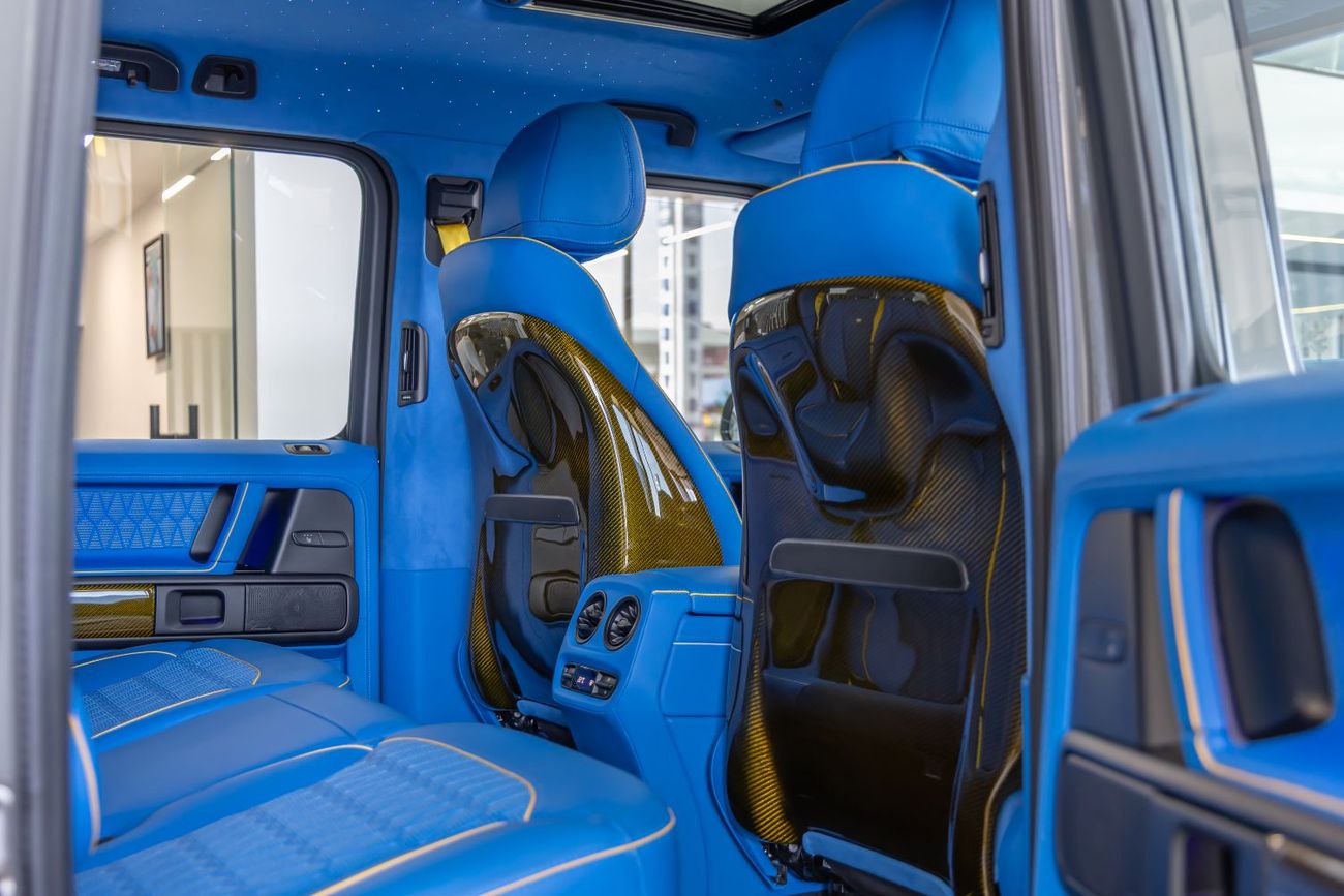 Mercedes-Benz G 63 AMG 4MATIC SUV BRABUS Kit 800 | Carbon Fiber Interior  Seats | Star Light Roof | Prefect Condition 2025