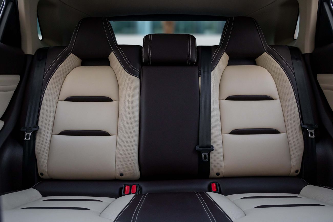 Bestune T77 T77 Deluxe | 1,078 P.M | 0% Downpayment | WARRANTY