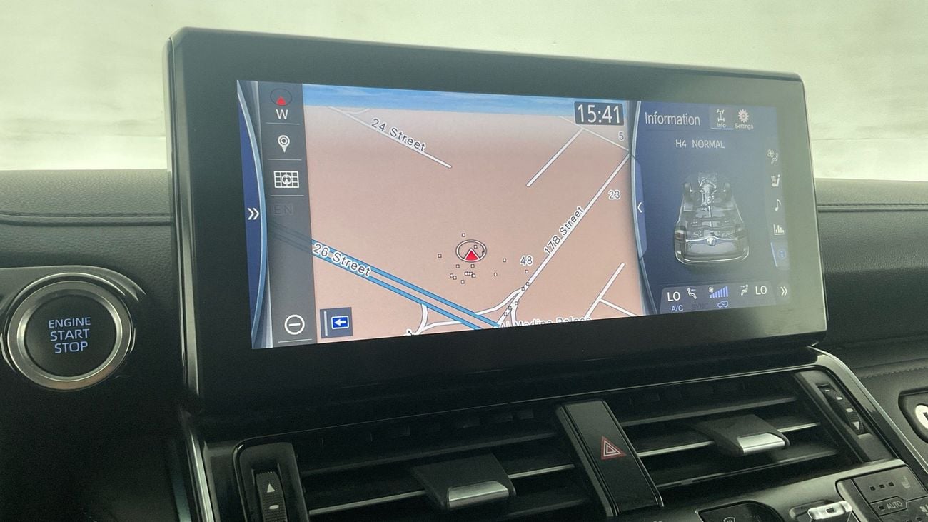 تويوتا لاند كروزر VXR | شامل الضمان | 0 ﺪﻔﻋﺓ ﺃﻮﻟﻯ