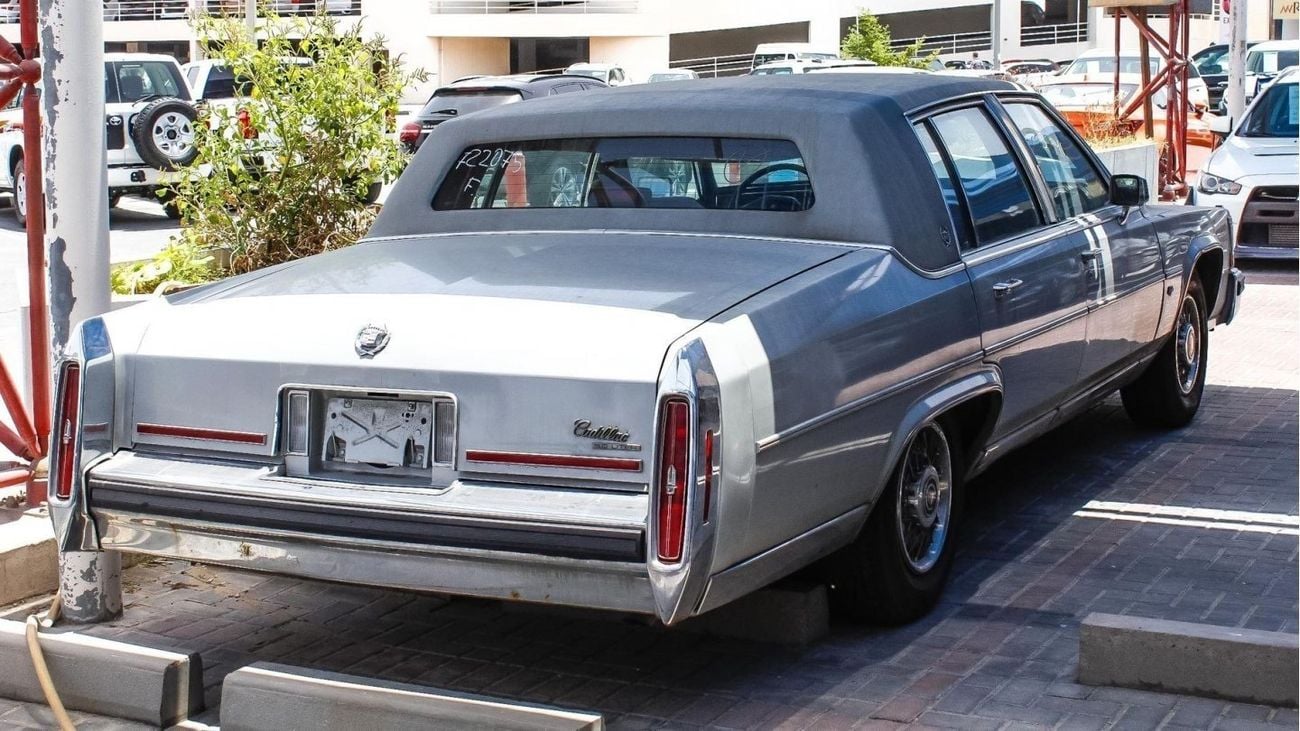 كاديلاك بروجهام 5.0 L