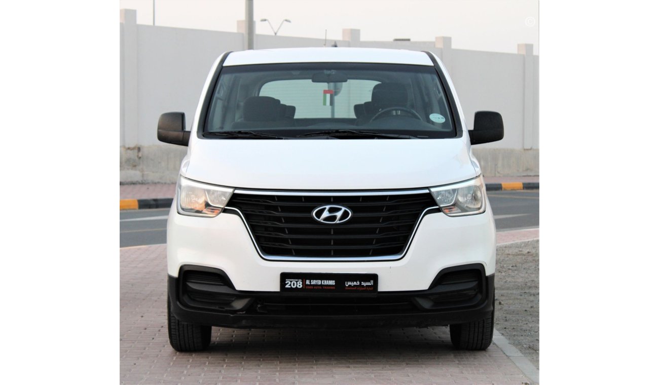 Hyundai H-1 Hyundai H1 2019 GCC, in excellent condition, without accidents, without paint, very clean from insid