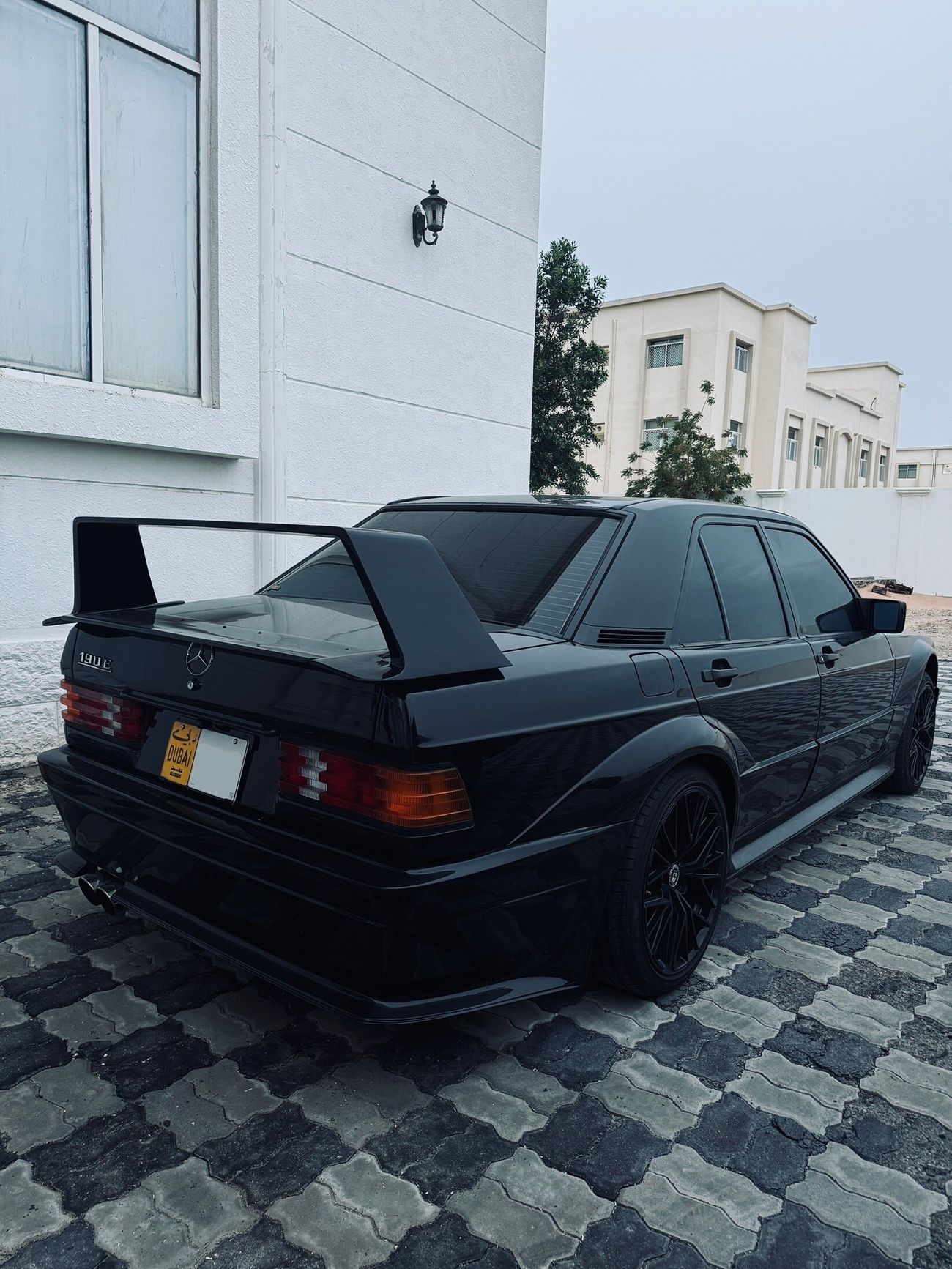 مرسيدس بنز 190 1.8