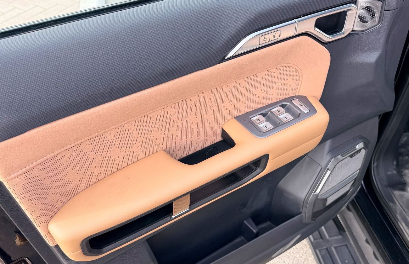 Jetour T2 Luxury Travel Plus 2025