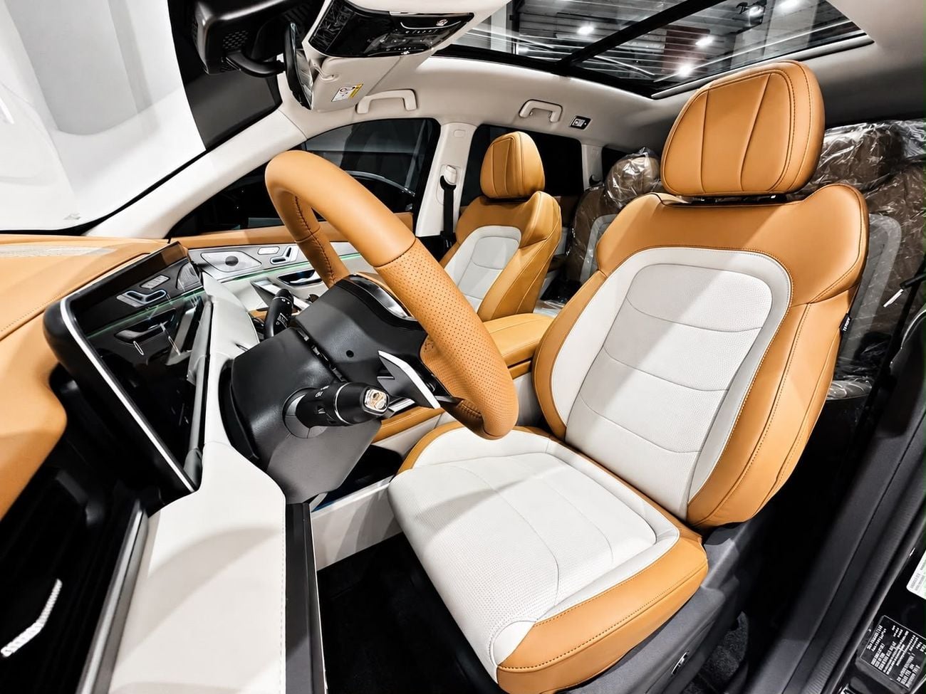 Jetour X70 Plus LUX