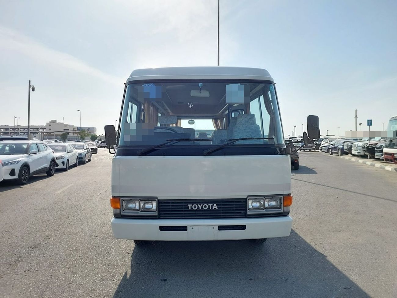 Toyota Coaster TOYOTA COASTER BUS RHD 1992 MODEL 3.7 L DIESEL AUTOMATIC(PM04275)