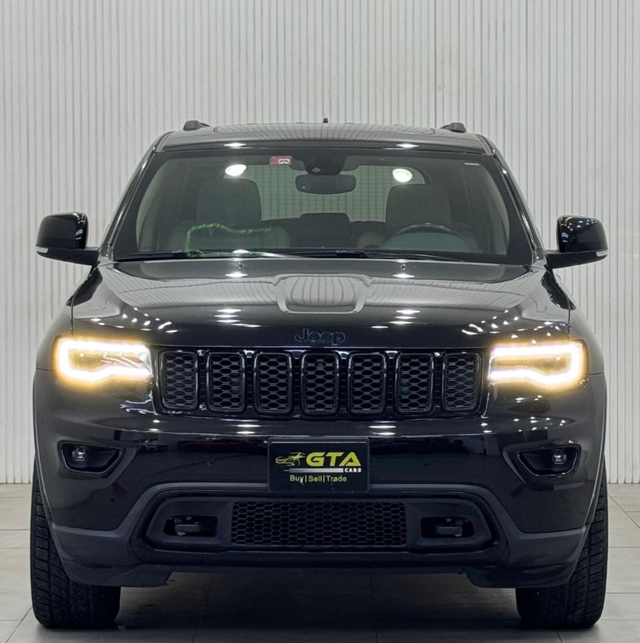 Jeep Grand Cherokee Overland 3.6L 2019 Jeep Grand Cherokee Overland, Warranty, Full Service History, Excellent Condition
