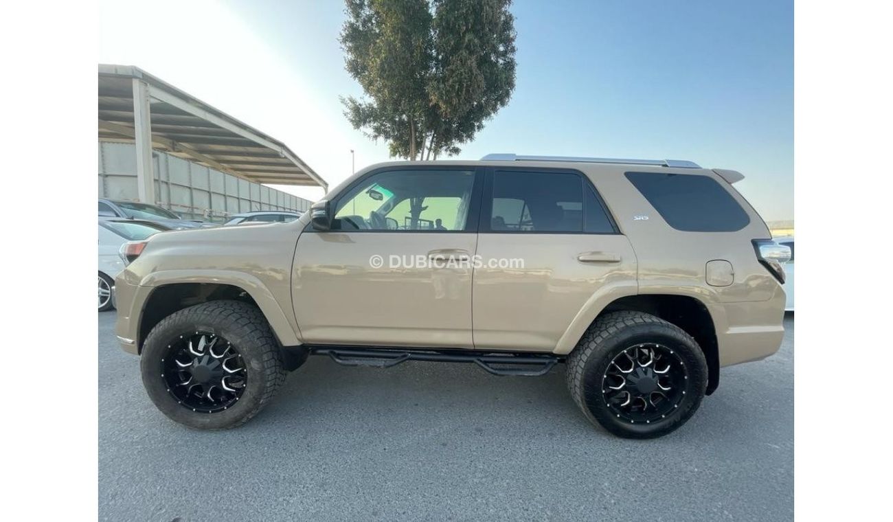 Toyota 4Runner SR5 PREMIUM 4WD 4.0L V6 2019 AMERICAN SPECIFICATION