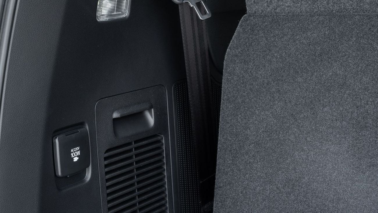 Toyota Land Cruiser TOYOTA LANDCRUISER 3.3 GXR MID DSL-2025YM