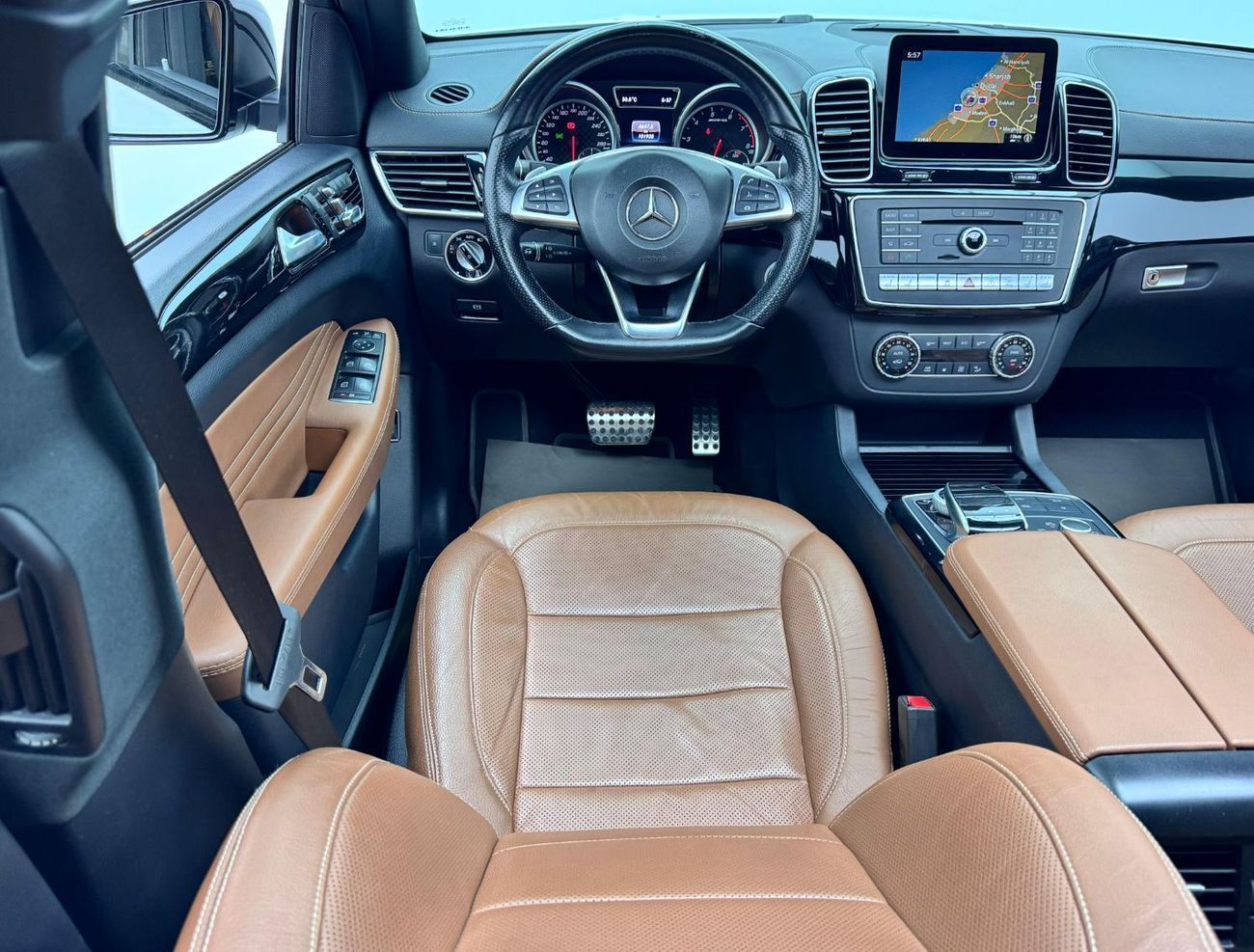 مرسيدس بنز GLE 43 AMG Coupe 3.0L 2018 Mercedes-Benz GLE 43 AMG 4Matic, Warranty, Mercedes Service History, Excellent Condi