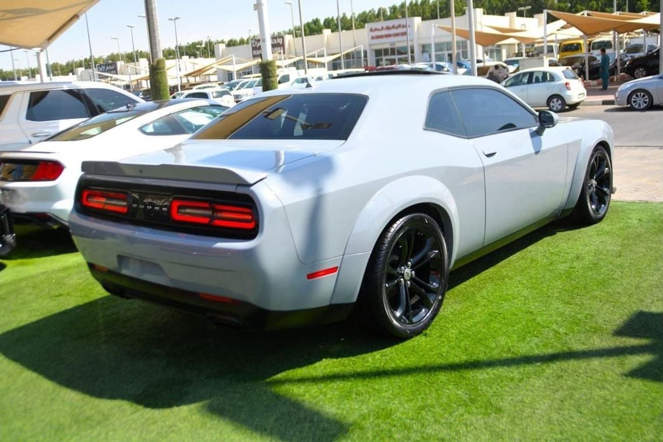 Dodge Challenger SRT HELLCAT REDEYE WIDEBODY SXT Plus 3.6L