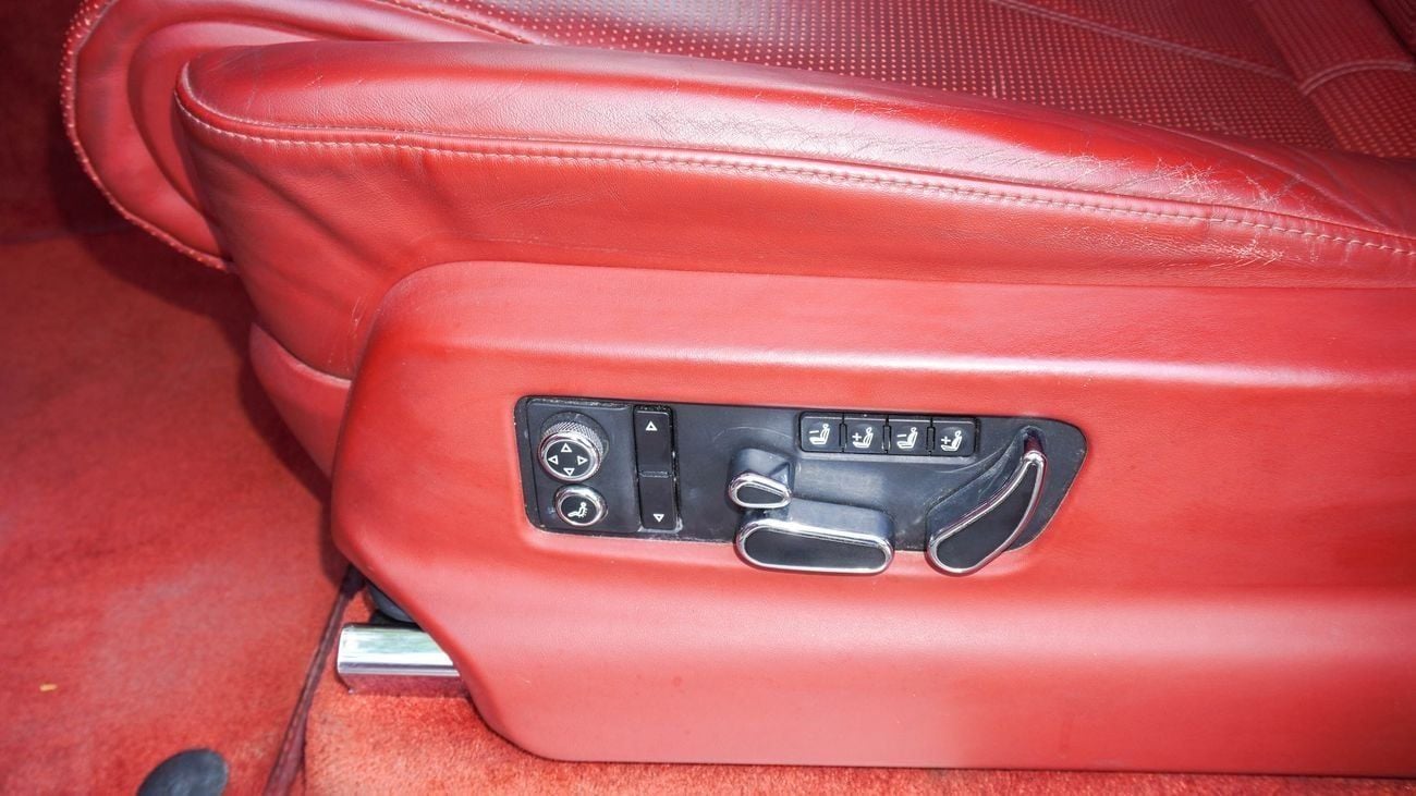 Bentley Bentayga V8 DIESEL 2018 GERMAN SPECS