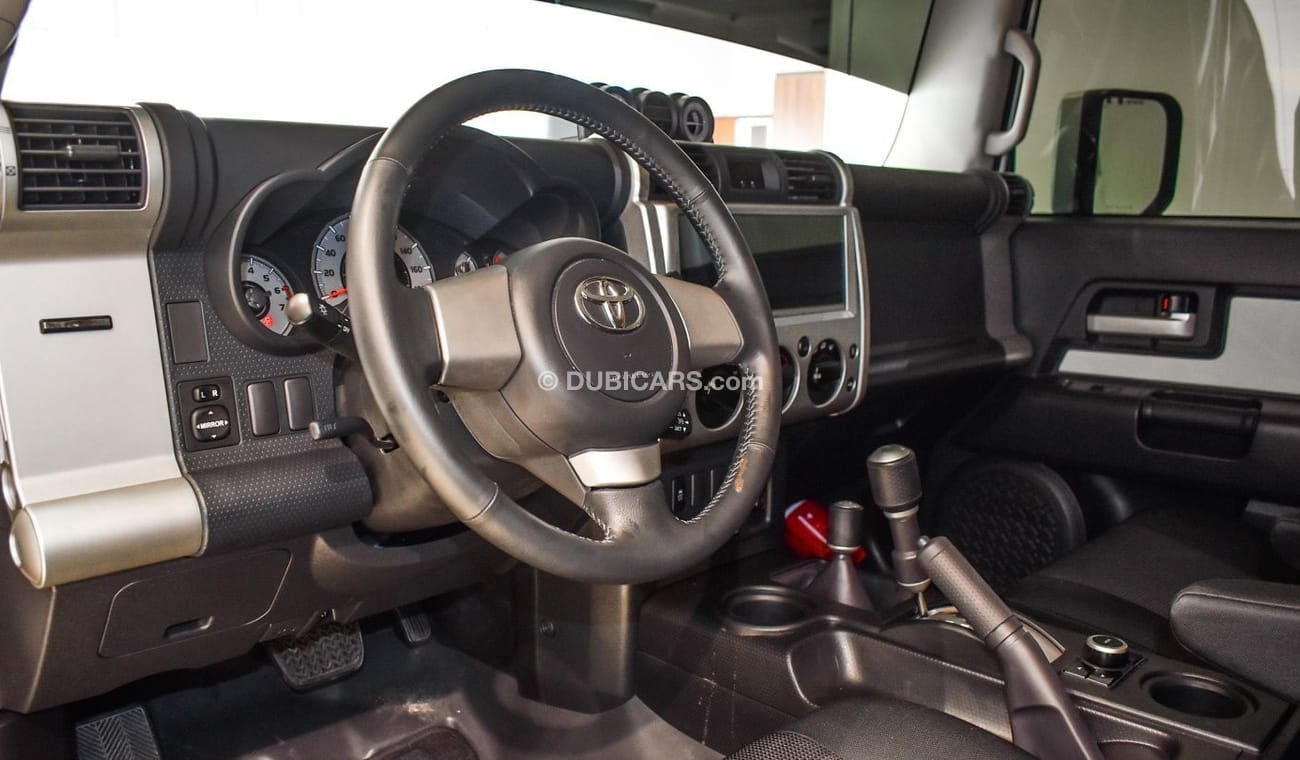 تويوتا إف جي كروزر