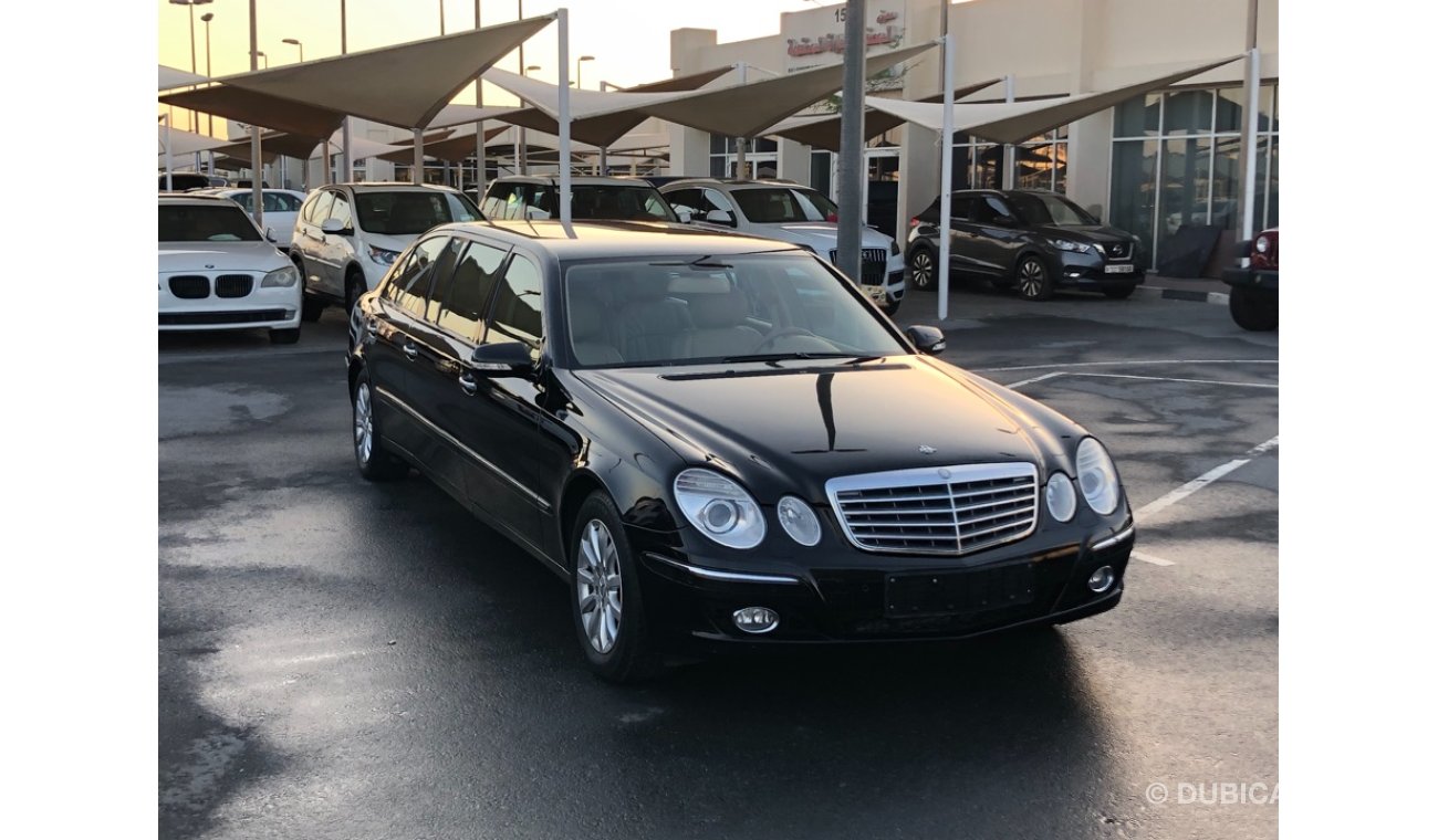 Mercedes-Benz E 350 Mercedes Benz E350 model 2007 GCC car 6 door good condition from inside and outside low mileage