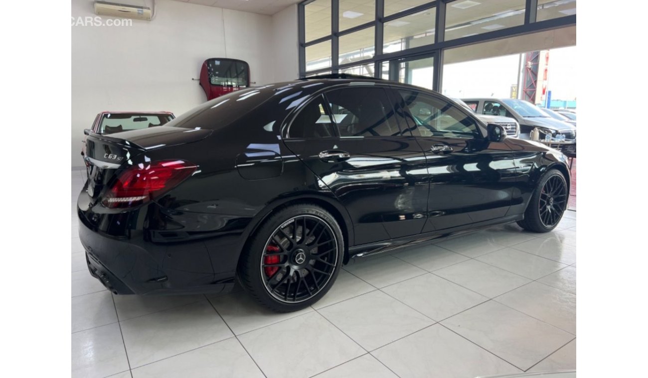 مرسيدس بنز C 63 AMG