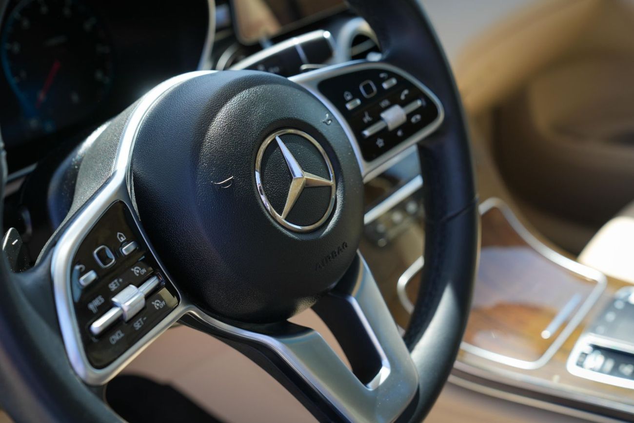 Mercedes Benz GLC 300 AMG