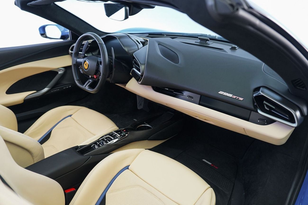 فيراري 296 GTB GTS