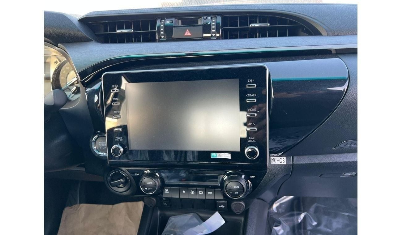 تويوتا هيلوكس 4.0L A/T ADVENTURE 4x4 2025 MODEL