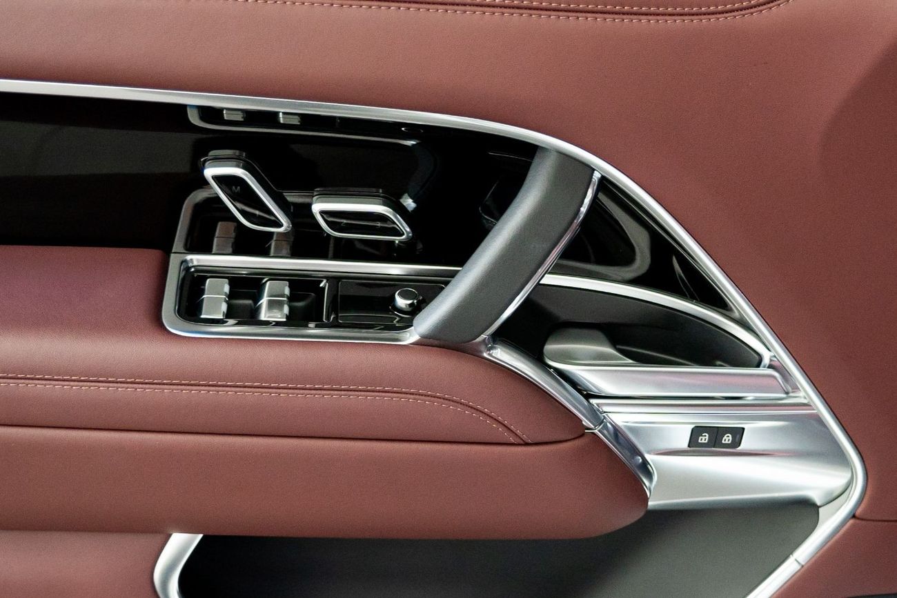 Land Rover Range Rover SE P530 4.4L