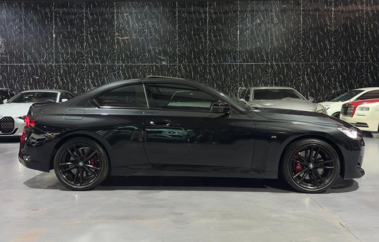 بي أم دبليو M240i XDRIVE BMW M240i xDrive | GCC | Original Paint | AGMC Warranty and service 2029