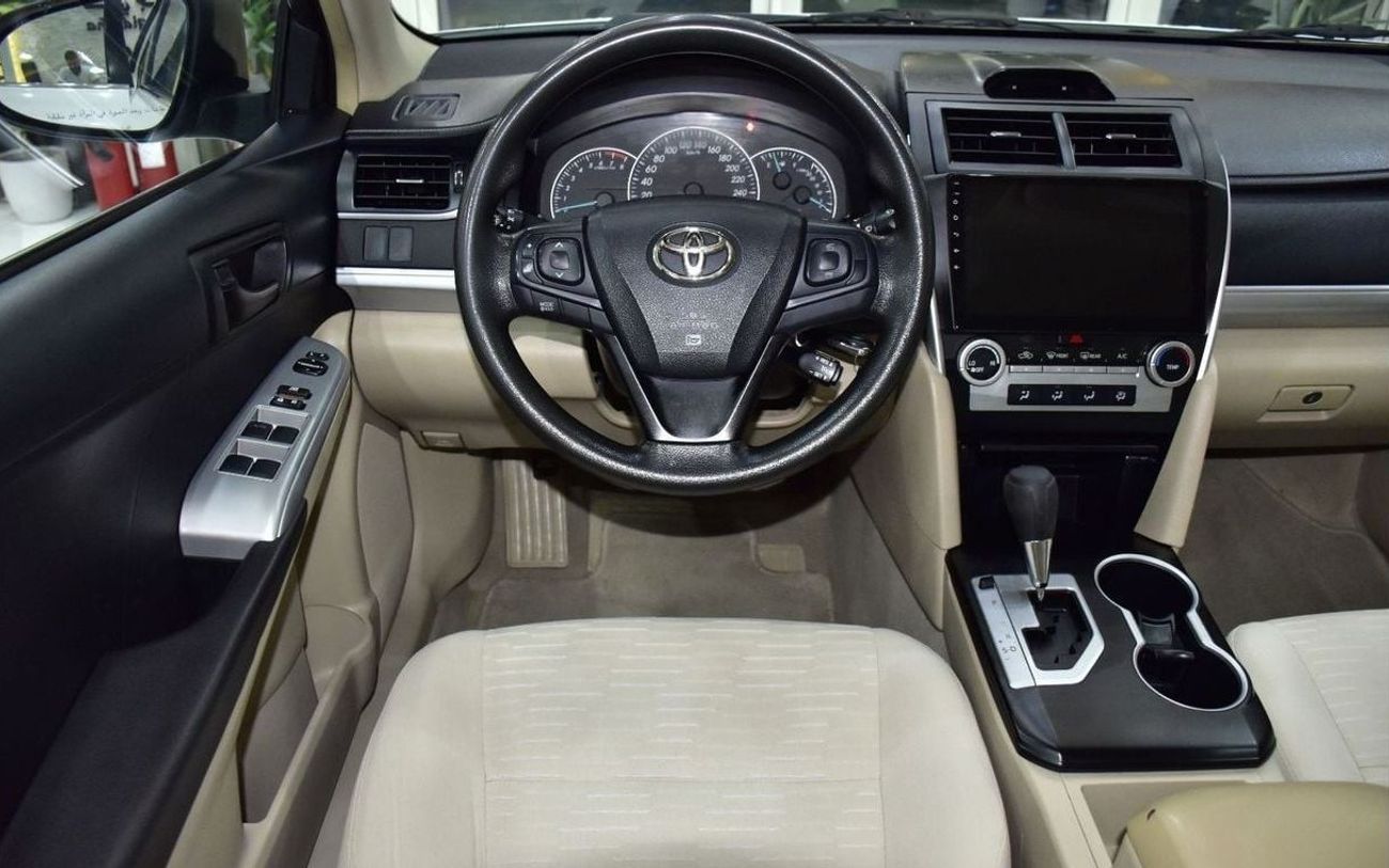تويوتا كامري EXCELLENT DEAL for our Toyota Camry S ( 2016 Model ) in White Color GCC Specs