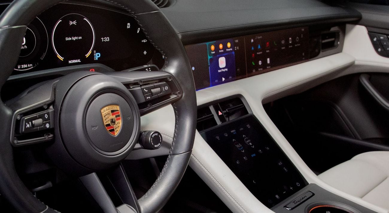 Porsche Taycan 4S
