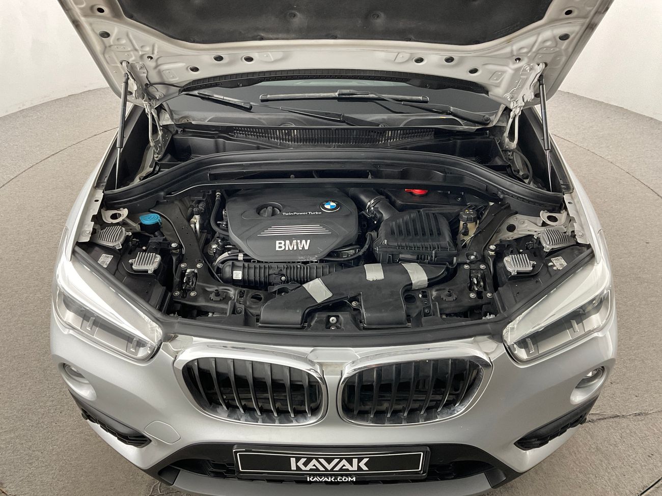 BMW X1 sDrive 20i Exclusive | National Day Celebration | Guaranteed Warranty | 0 Down Payment