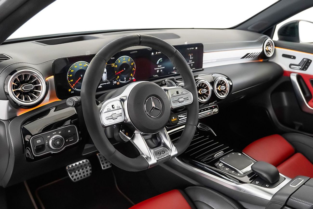 Mercedes-Benz AMG 4MATIC Hatchback, миниатюра 8